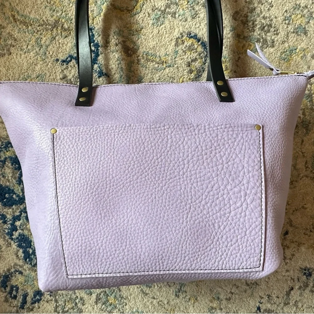 NEW ๐ฆ Portland Leather Large Wisteria Zip Tote - Picture 6 of 16